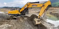 Escavadeira de esteiras ZG520
