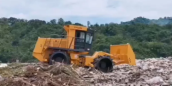 Compactador de aterro sanitário GYL263