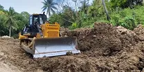 Trator hidráulico de esteira YD220