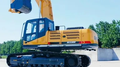 Escavadeira de esteiras ZG330