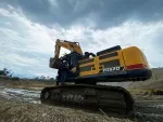 Escavadeira de esteiras ZG520